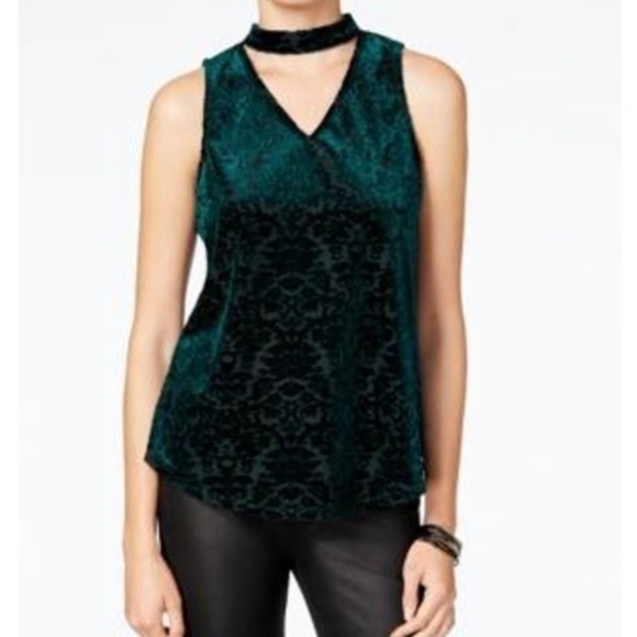 BCX Tops - Sleeveless Velvet Choker Top L